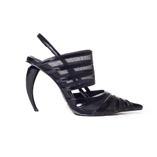 FOOTWEAR